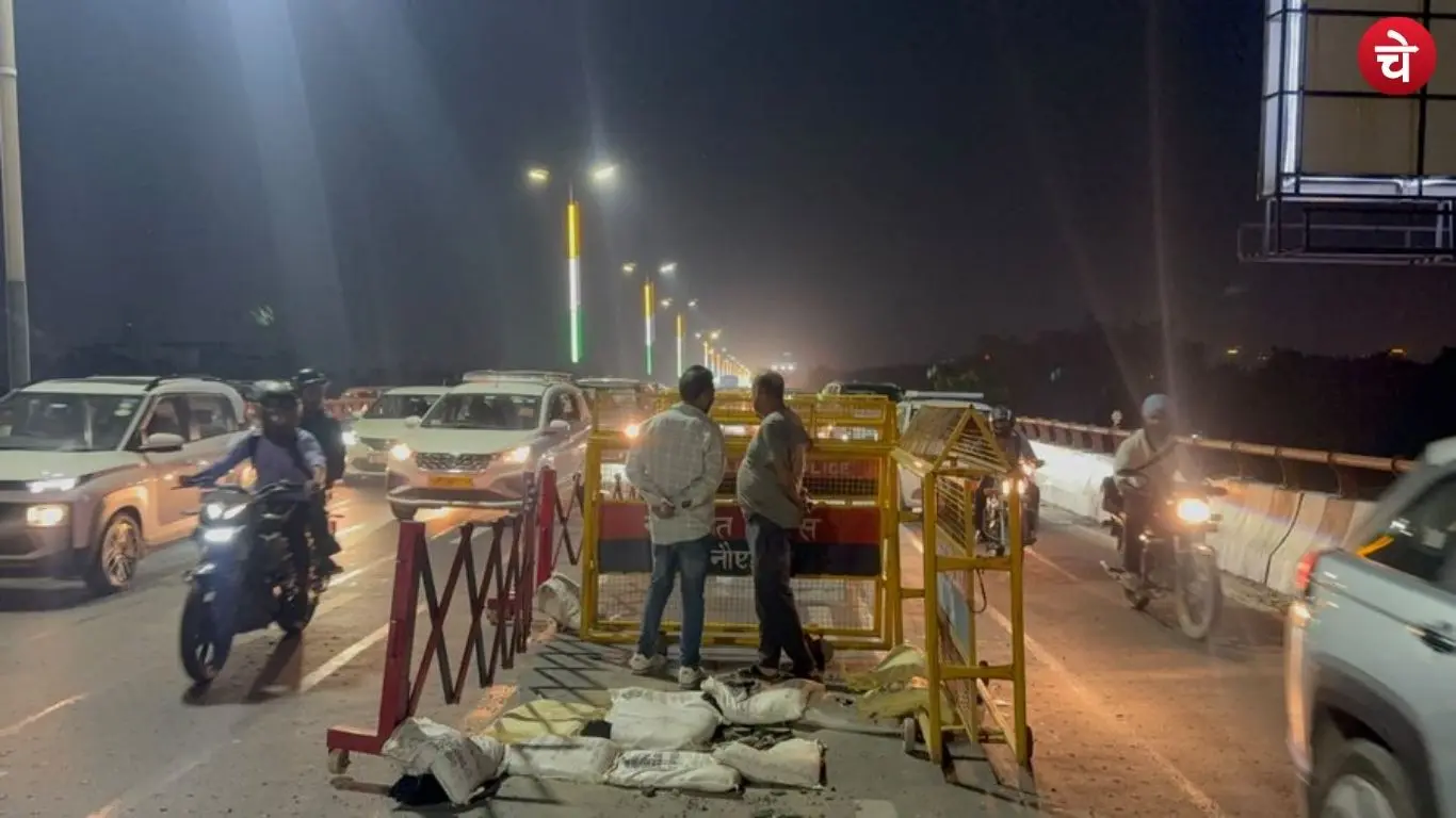 Technical team engaged in repairing elevated road in Noida